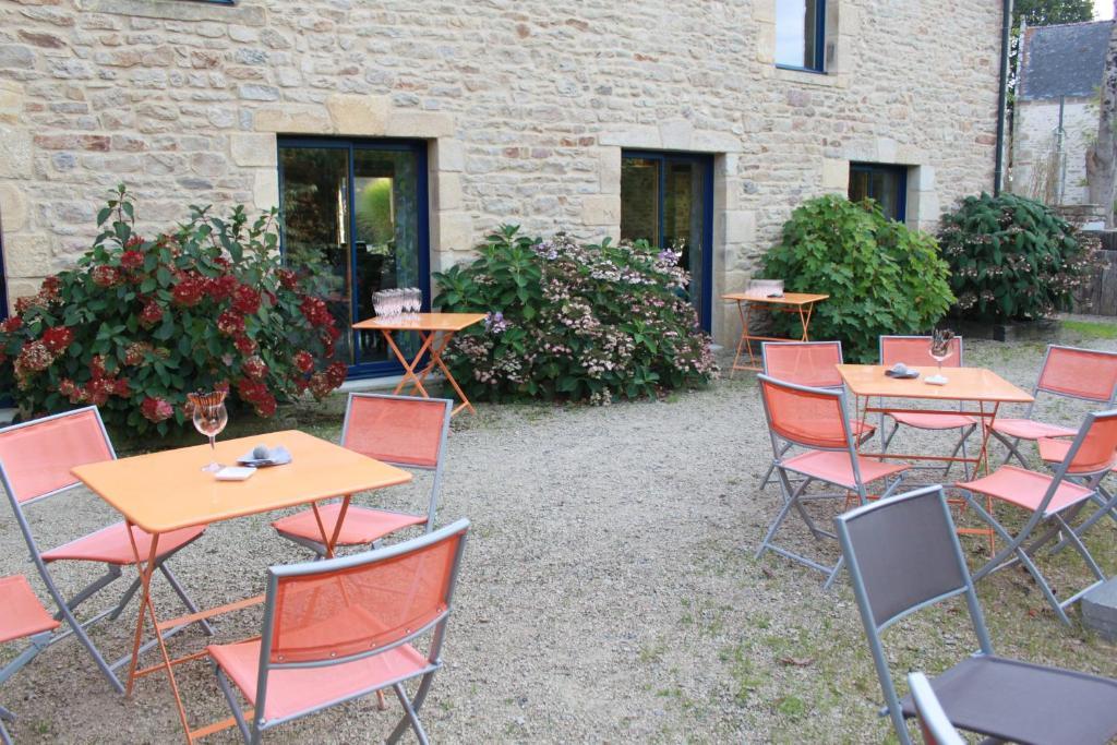 Hotel - Restaurant L'Hortensia Noyalo Exterior foto