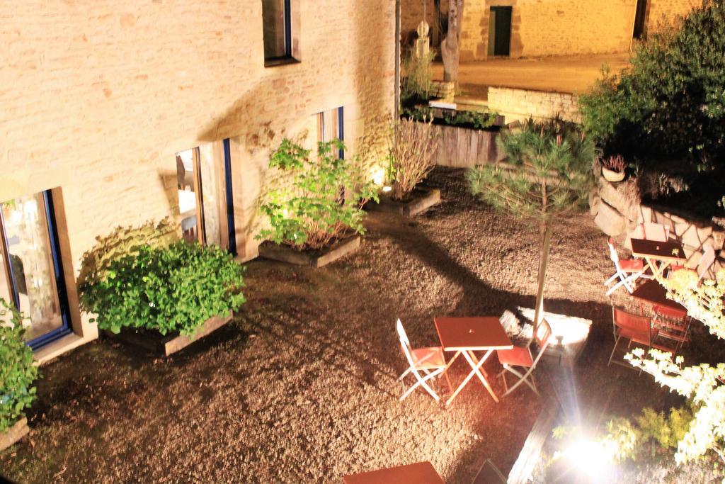 Hotel - Restaurant L'Hortensia Noyalo Exterior foto